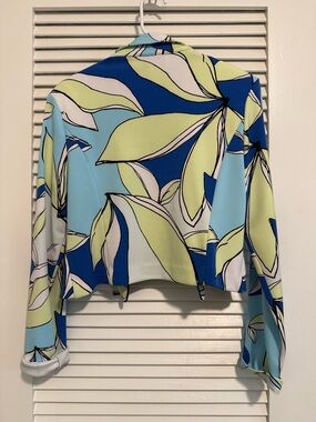 Joseph Ribkoff Blue, Light Blue & Lime Leaf-Print Cropped Moto Jacket